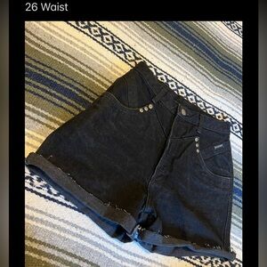 Rocky Mountains shorts